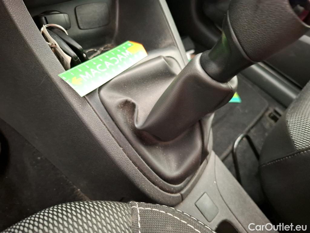  Renault  Clio  IV Air 1.5 dCi 75CV BVM5 E6 #63