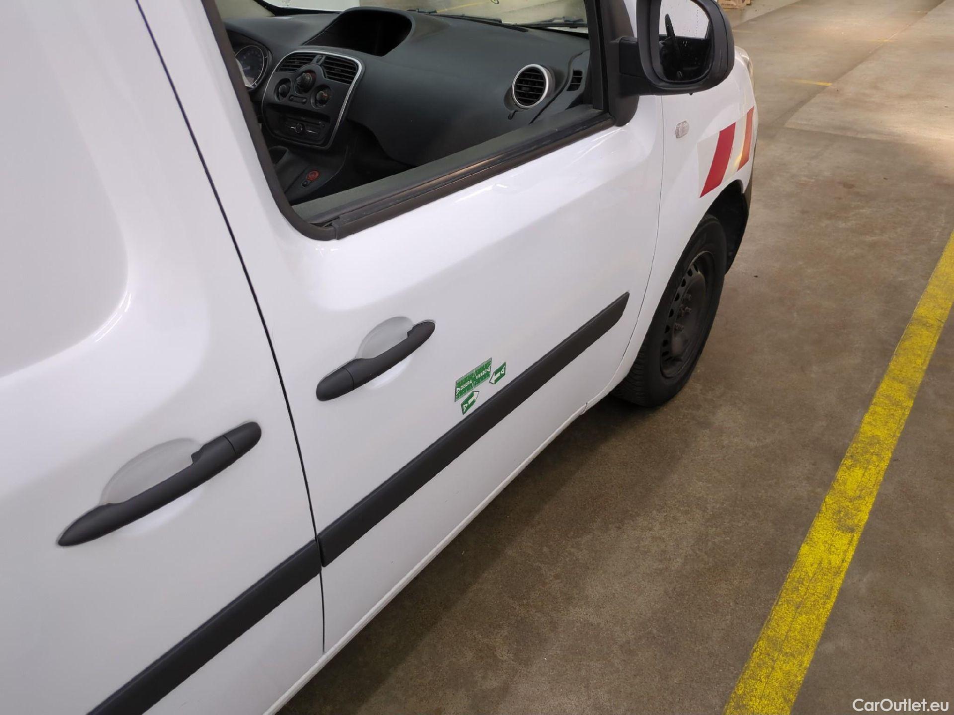  Renault  Kangoo  II Express Maxi Extra (Série Spéciale) 1.5 dCi 95CV BVM6 E6dT #55