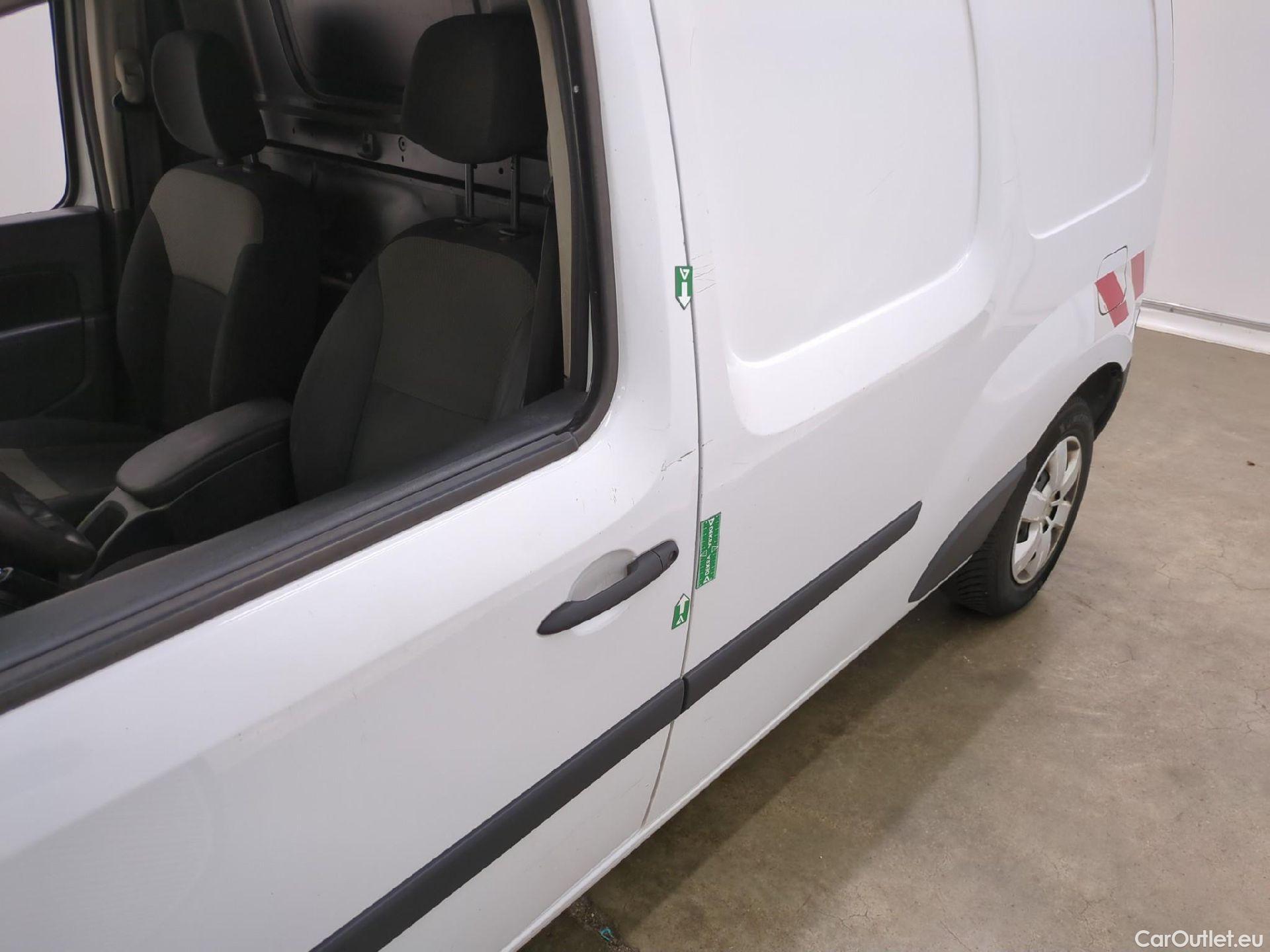  Renault  Kangoo  II Express Maxi Extra (Série Spéciale) 1.5 dCi 95CV BVM6 E6dT #64