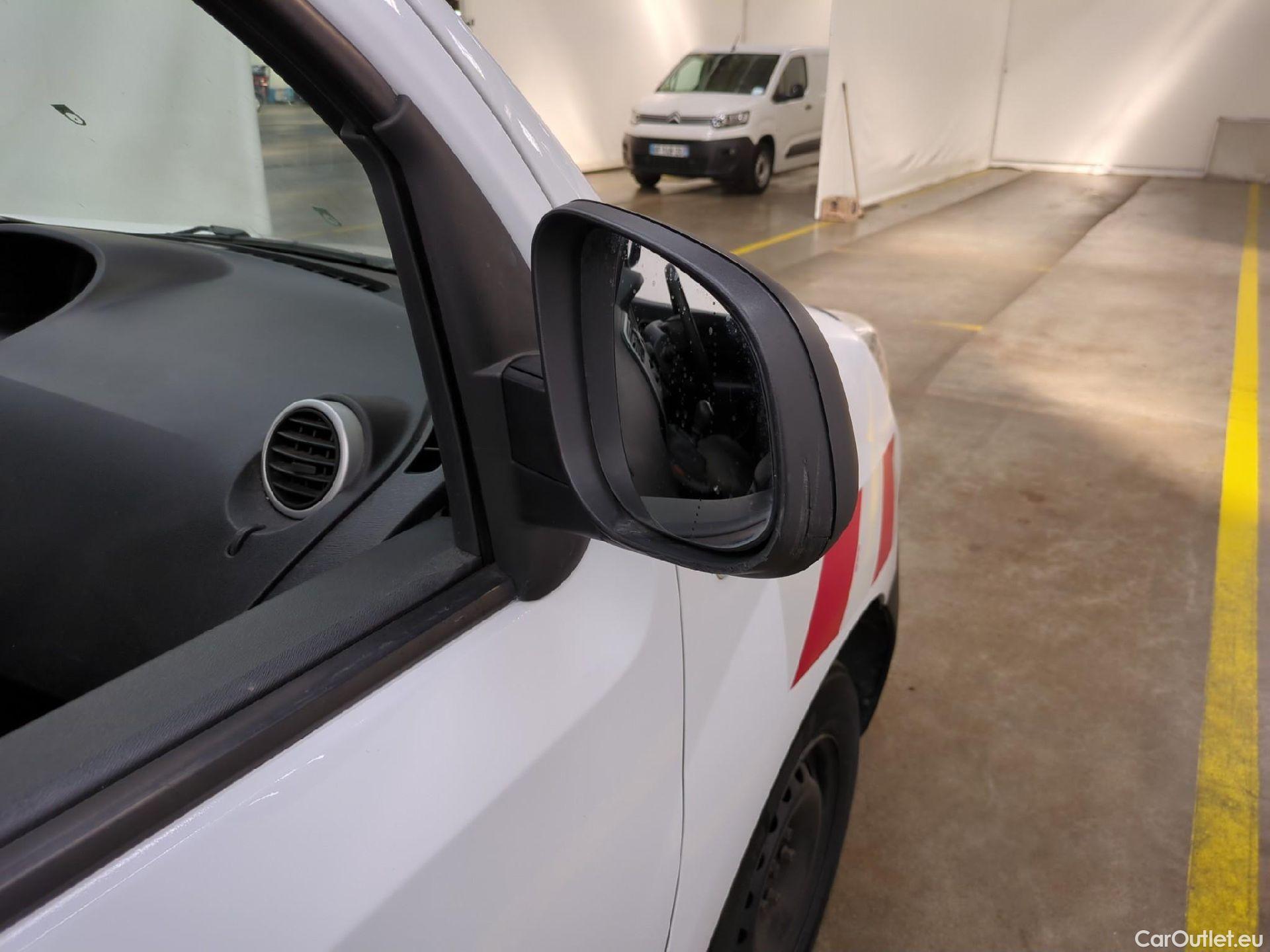  Renault  Kangoo  II Express Maxi Extra (Série Spéciale) 1.5 dCi 95CV BVM6 E6dT #21