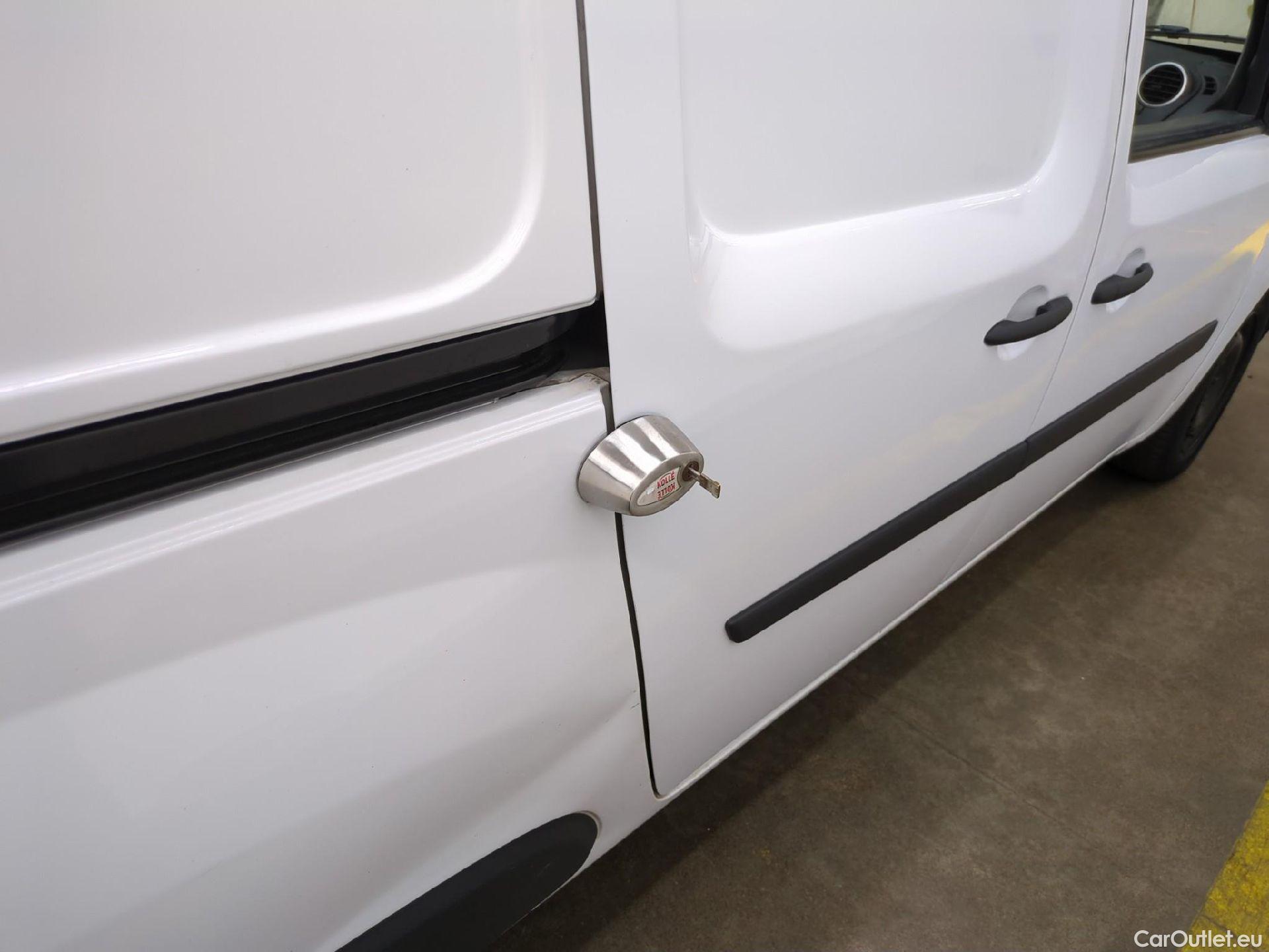  Renault  Kangoo  II Express Maxi Extra (Série Spéciale) 1.5 dCi 95CV BVM6 E6dT #39