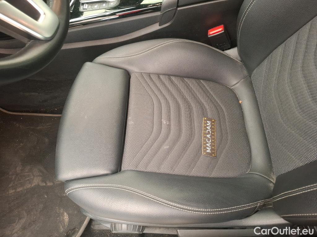  Mercedes  A-Klasse MERCEDES-BENZ Classe A Berline / 2018 / 4P / Berline A 180 d Business Line 8G-DCT #56