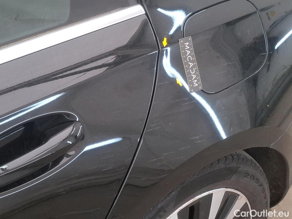  Mercedes  A-Klasse MERCEDES-BENZ Classe A Berline / 2018 / 4P / Berline A 180 d Business Line 8G-DCT #4