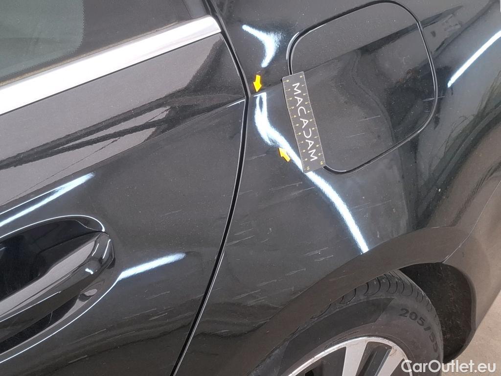  Mercedes  A-Klasse MERCEDES-BENZ Classe A Berline / 2018 / 4P / Berline A 180 d Business Line 8G-DCT #3