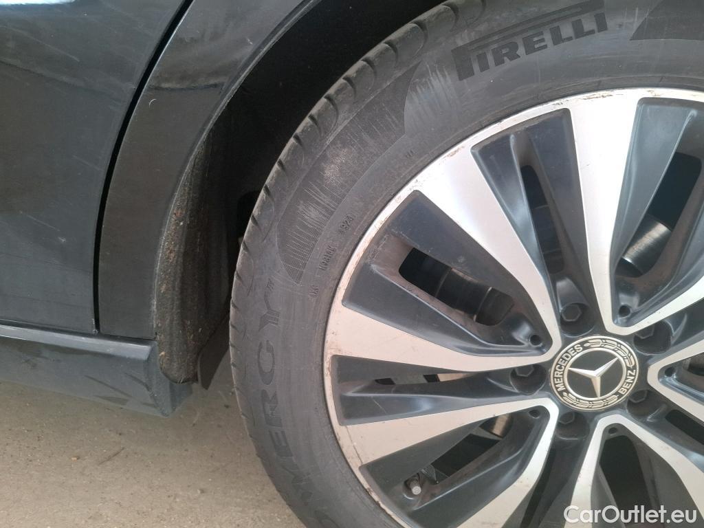  Mercedes  A-Klasse MERCEDES-BENZ Classe A Berline / 2018 / 4P / Berline A 180 d Business Line 8G-DCT #34