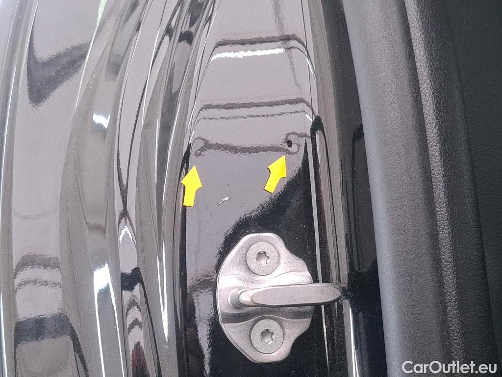 Mercedes  A-Klasse MERCEDES-BENZ Classe A Berline / 2018 / 4P / Berline A 180 d Business Line 8G-DCT #39