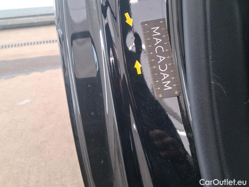  Mercedes  A-Klasse MERCEDES-BENZ Classe A Berline / 2018 / 4P / Berline A 180 d Business Line 8G-DCT #37