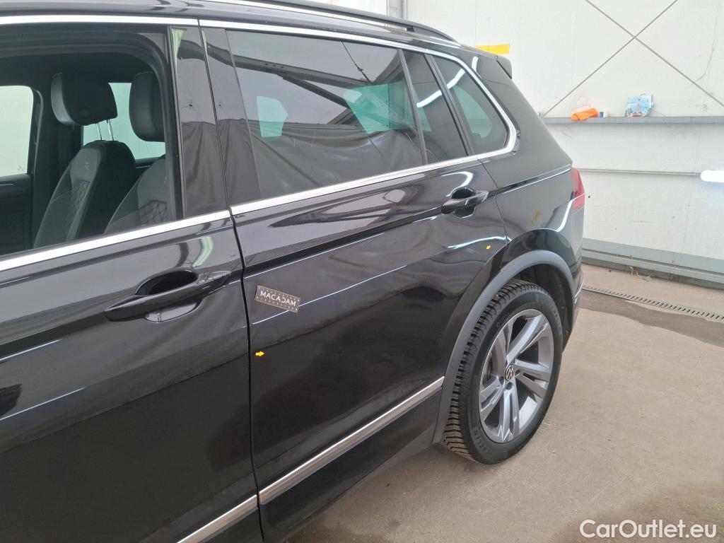  Volkswagen  Tiguan VOLKSWAGEN  / 2020 / 5P / SUV 1.5 TSI 150 DSG7 R-Line #11