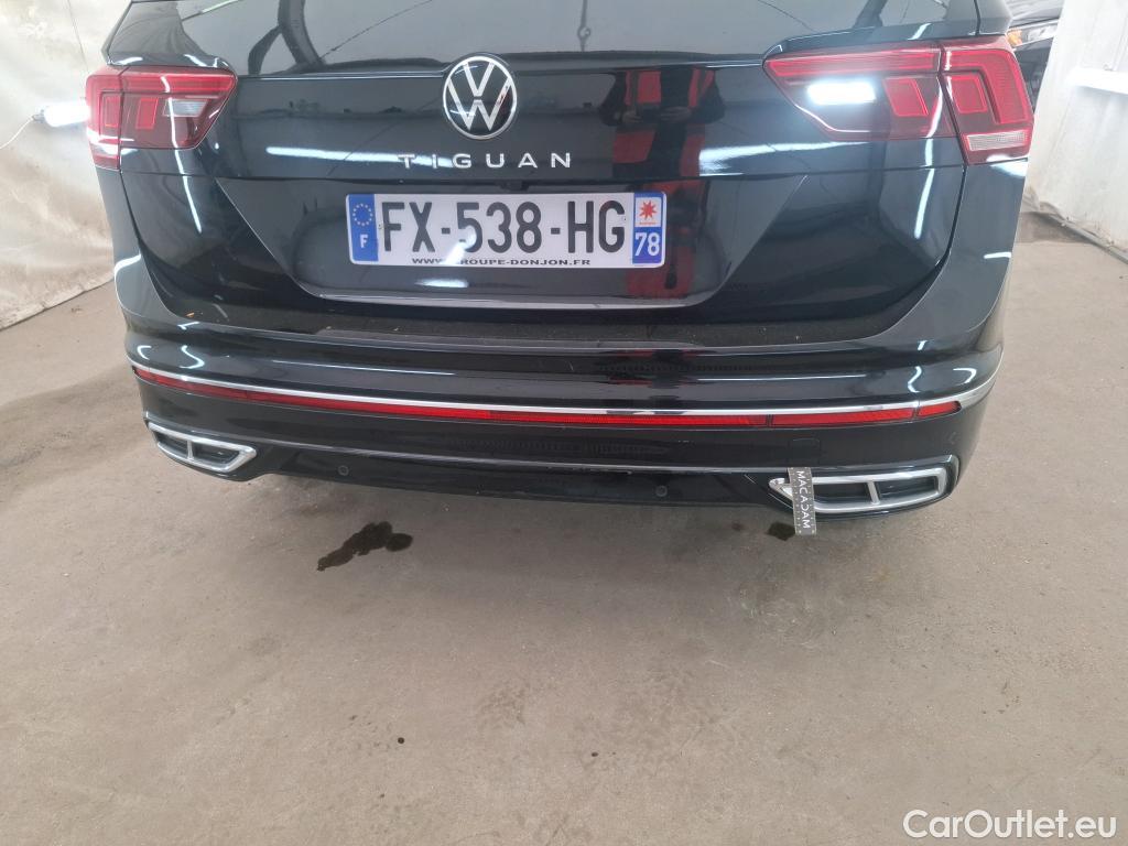  Volkswagen  Tiguan VOLKSWAGEN  / 2020 / 5P / SUV 1.5 TSI 150 DSG7 R-Line #50