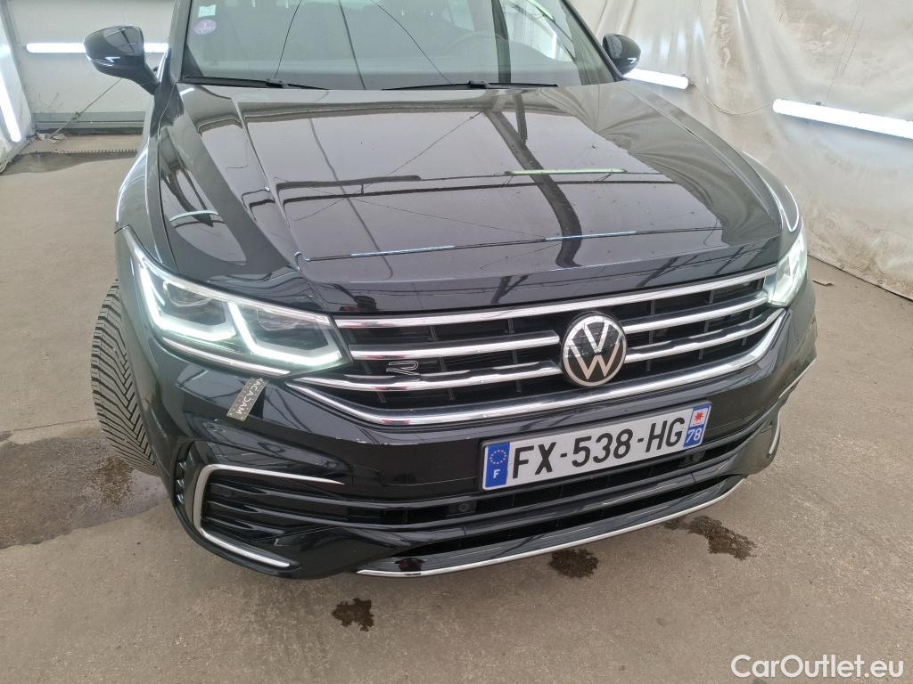  Volkswagen  Tiguan VOLKSWAGEN  / 2020 / 5P / SUV 1.5 TSI 150 DSG7 R-Line #17
