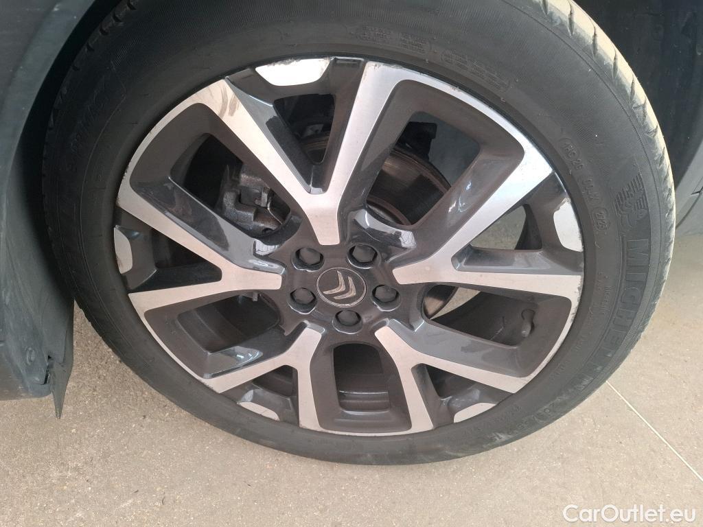  Citroen  C5 Aircross  Shine Pack 1.2 PureTech 130CV BVA8 E6d #28