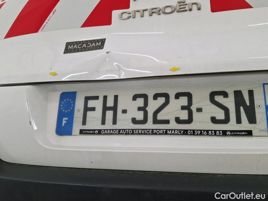  Citroen  C3  Société Feel 1.5 BlueHDI 100CV BVM5 E6dT #3