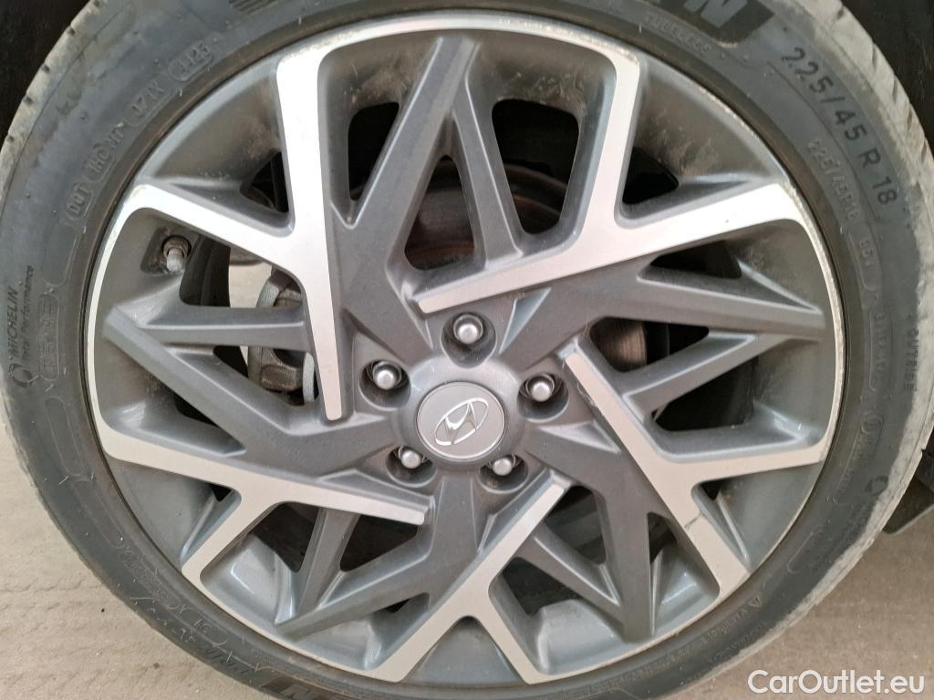  Hyundai  Konna HYUNDAI Kona / 2020 / 5P / SUV 1.6 HYBRID 141 EXECUTIVE HEV #23