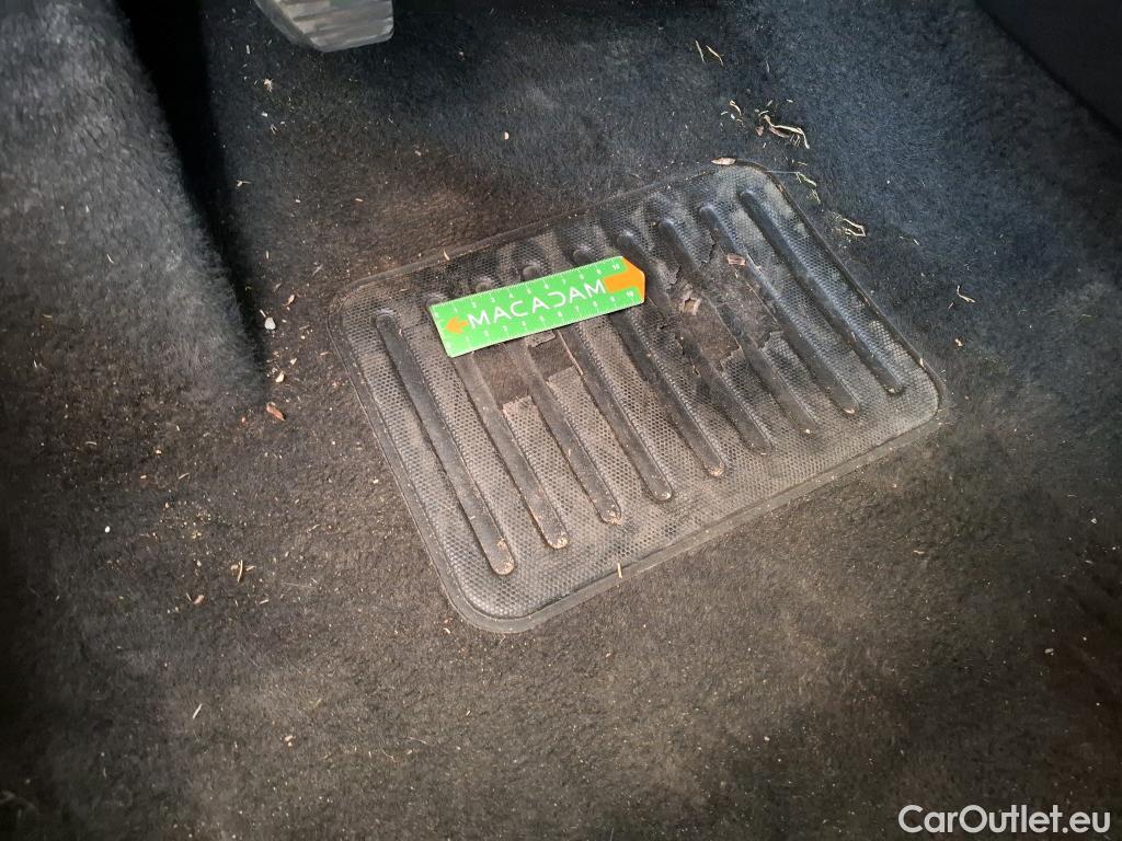  Citroen  C3  Feel 1.2 PureTech 80CV BVM5 E6 #4