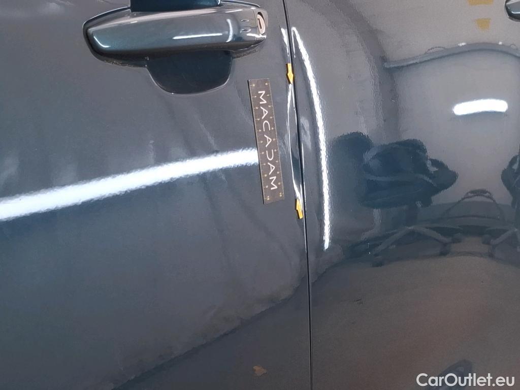  Citroen  C5 Aircross  Shine Pack 1.2 PureTech 130CV BVA8 E6d #5
