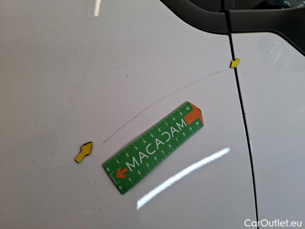  Citroen  C3  Feel 1.2 PureTech 80CV BVM5 E6 #23