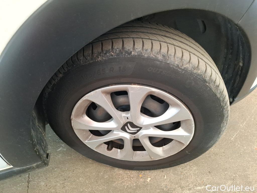  Citroen  C3  Feel 1.2 PureTech 80CV BVM5 E6 #44