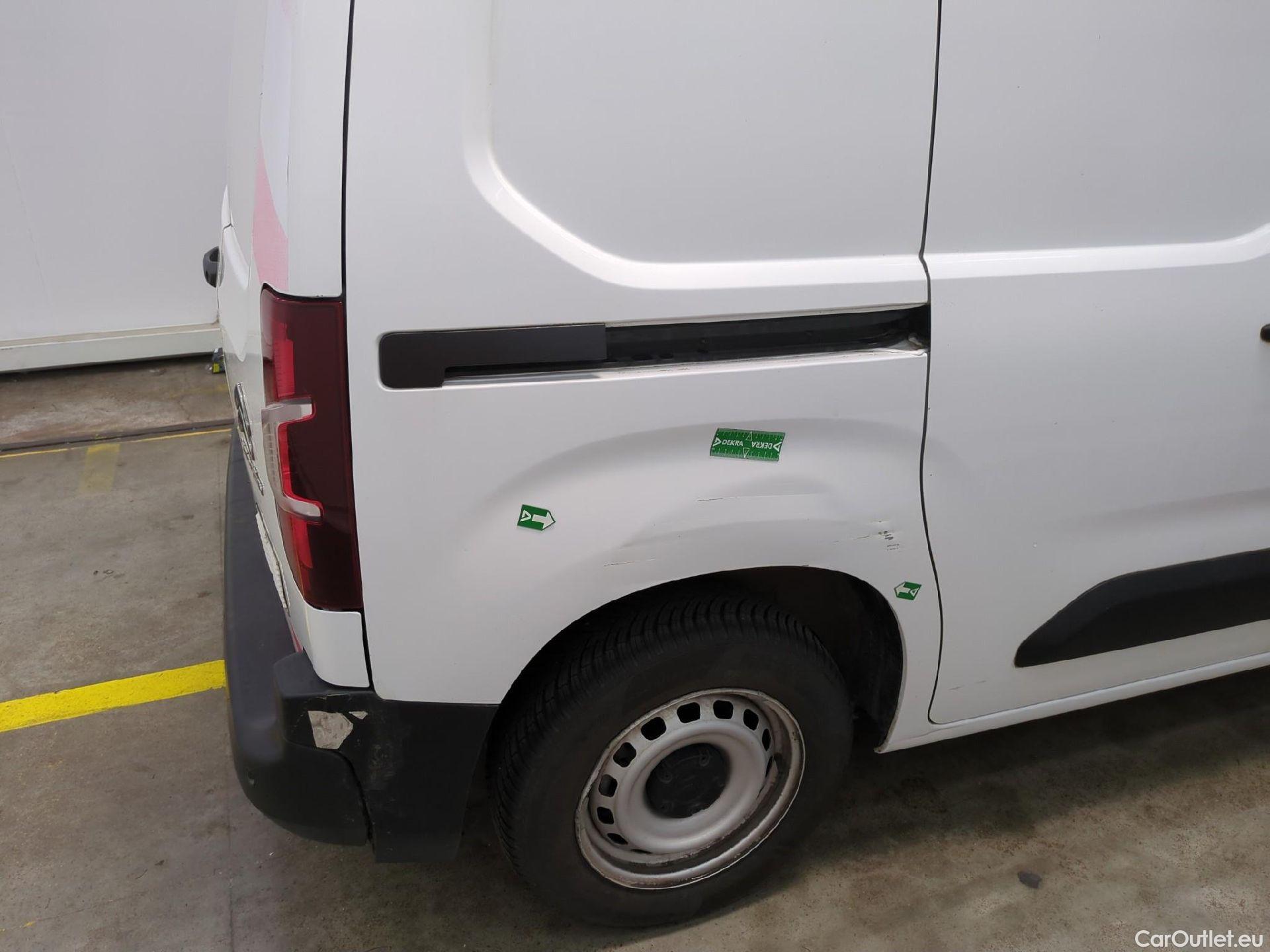  Citroen  Berlingo  Fourgon Club M 650 1.5 BlueHDi 100CV BVM6 E6d #22