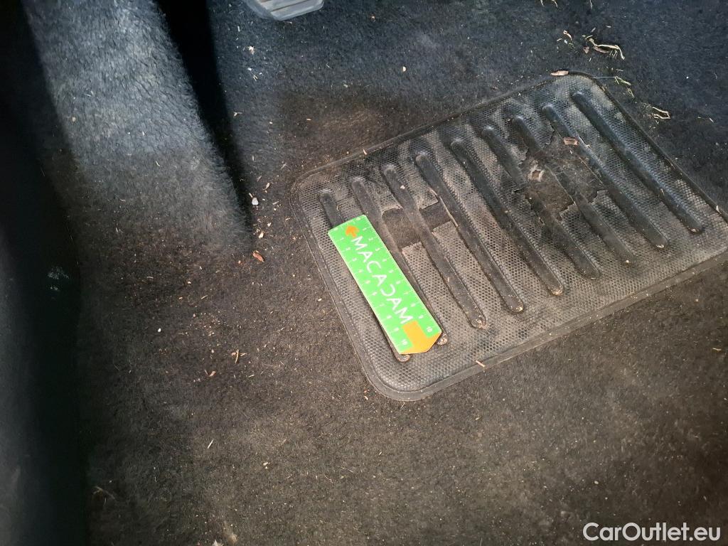  Citroen  C3  Feel 1.2 PureTech 80CV BVM5 E6 #5