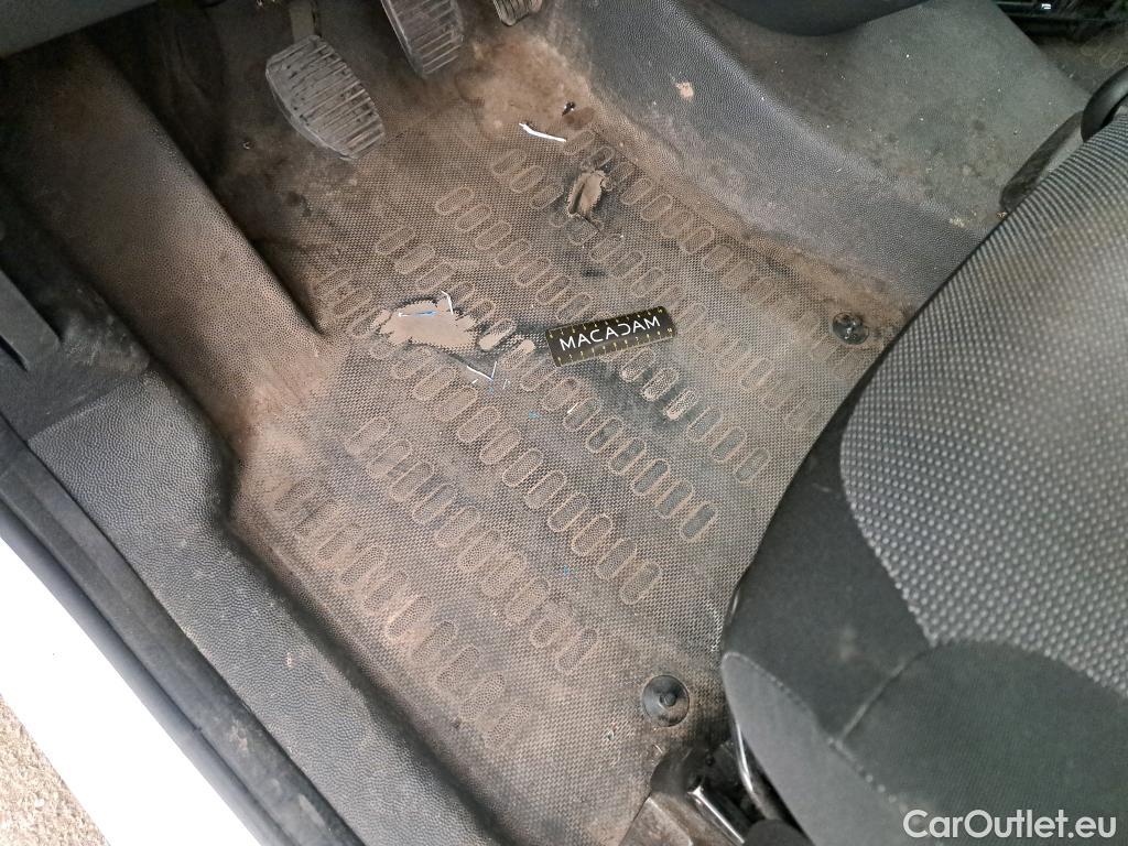  Citroen  Berlingo  Fourgon Club L1 (Court) 1.6 BlueHDi 100CV BVM5 E6 #12