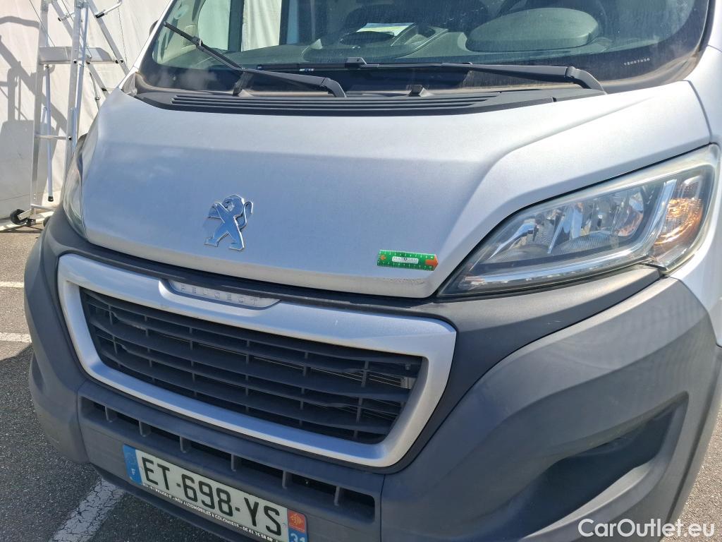  Peugeot  Boxer PEUGEOT  VU 4p Fourgon 2.0 BLUEHDI 110 PREMIUM 330 L2H2 #108