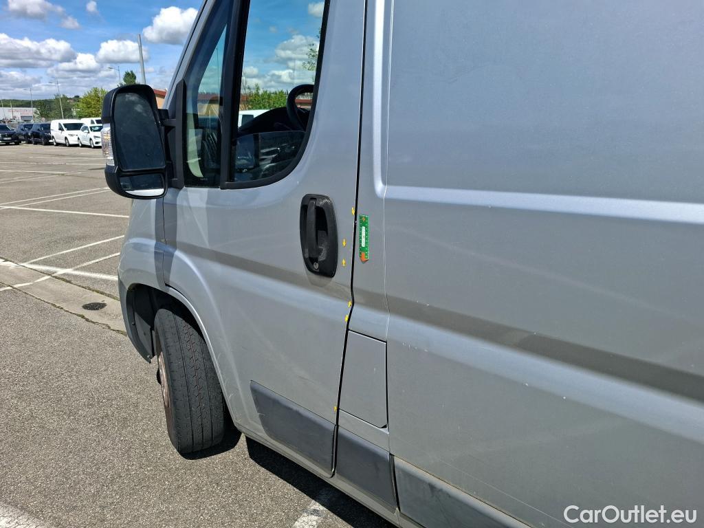  Peugeot  Boxer PEUGEOT  VU 4p Fourgon 2.0 BLUEHDI 110 PREMIUM 330 L2H2 #75