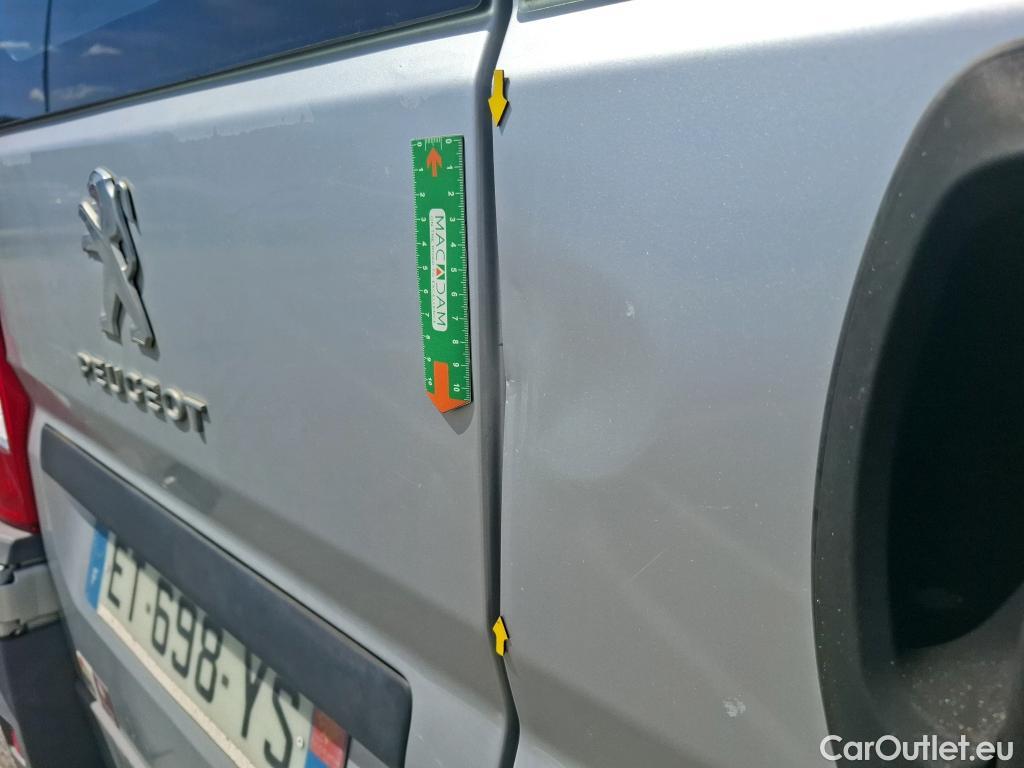  Peugeot  Boxer PEUGEOT  VU 4p Fourgon 2.0 BLUEHDI 110 PREMIUM 330 L2H2 #45