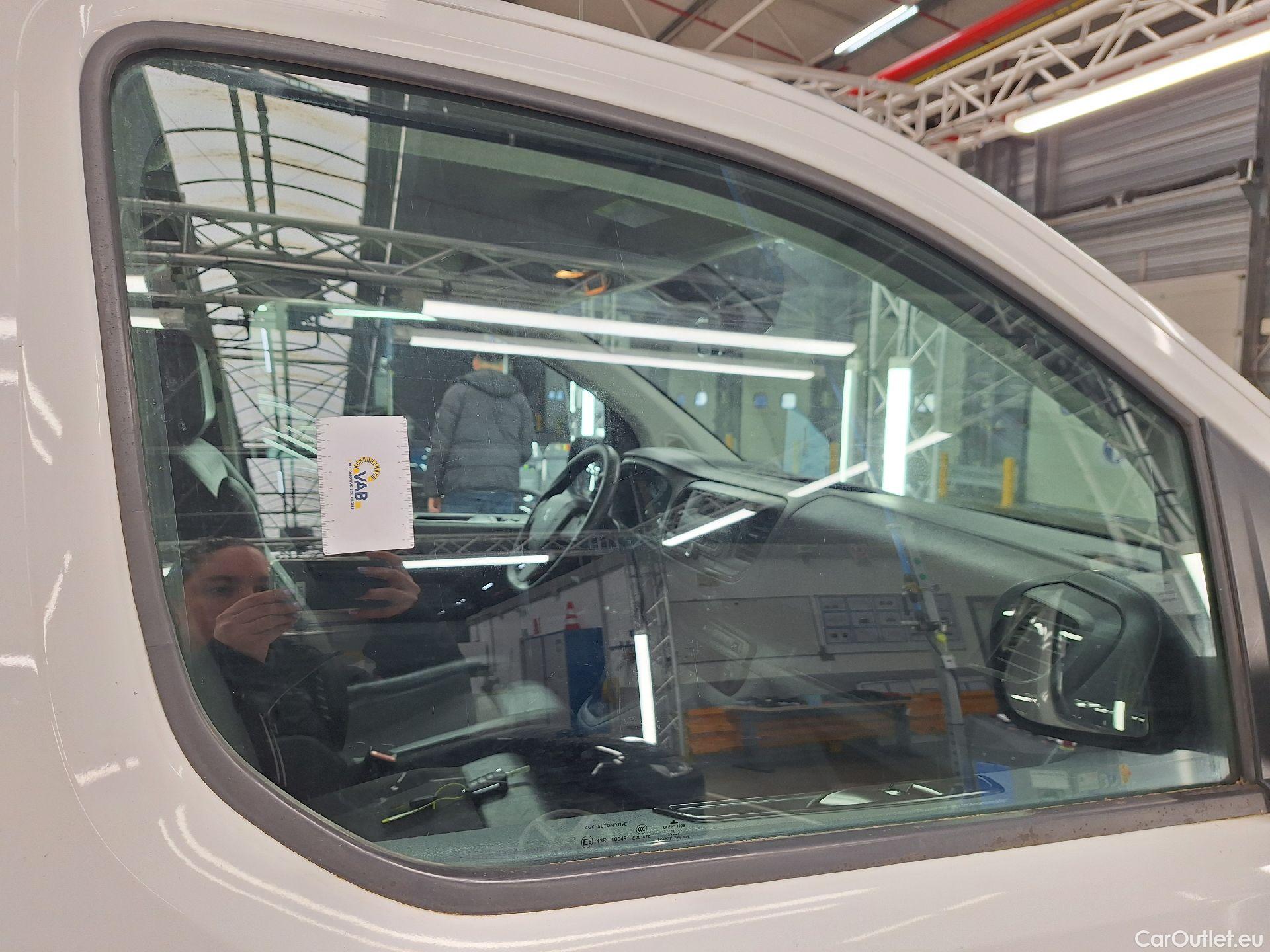  Peugeot  Expert Peugeot, _ '16, Peugeot  Standard Premium L2 1.5 BlueHDi 120 #40