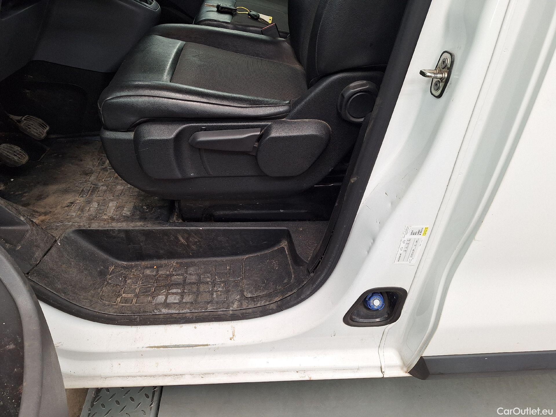  Peugeot  Expert Peugeot, _ '16, Peugeot  Standard Premium L2 1.5 BlueHDi 120 #20