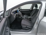 Volkswagen  Golf  VOLKSWAGEN VIII VARIANT DIESEL 2.0 SCR 110 TDi Life DSG 5d #3