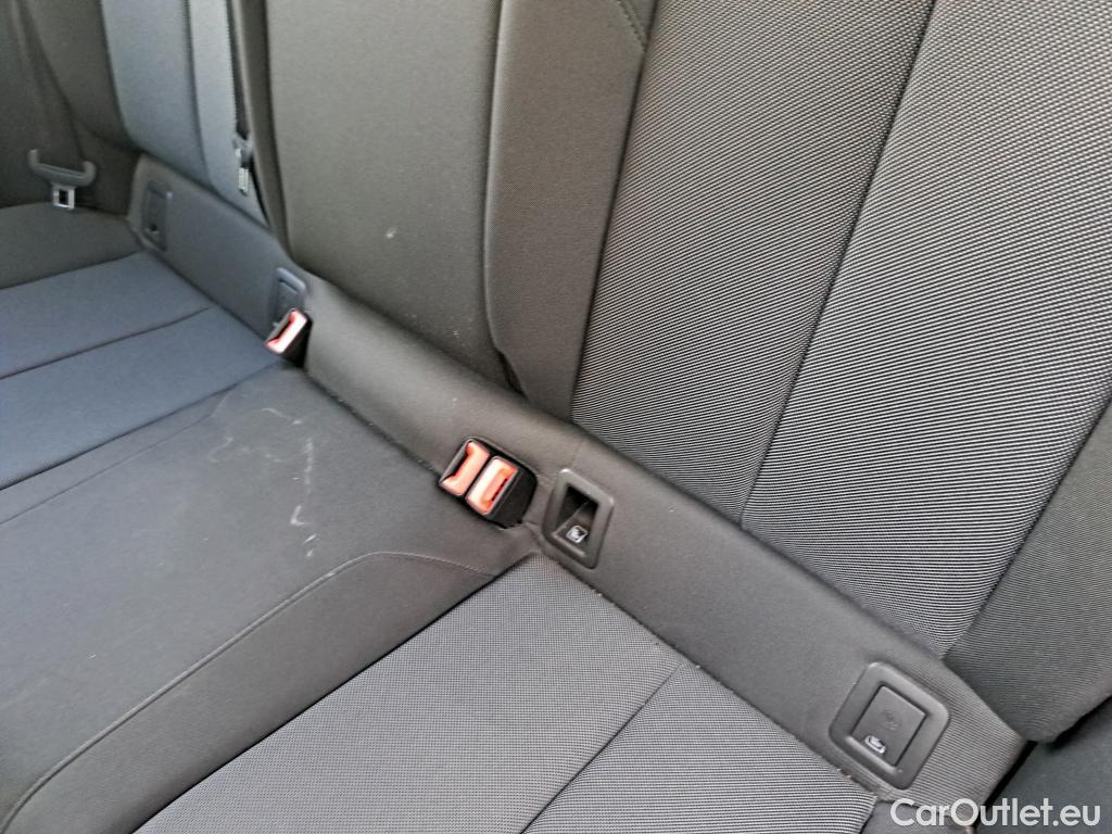  Audi  Q2 AUDI  / 2020 / 5P / todoterreno Advanced 30 TDI 85kW (116CV) #29