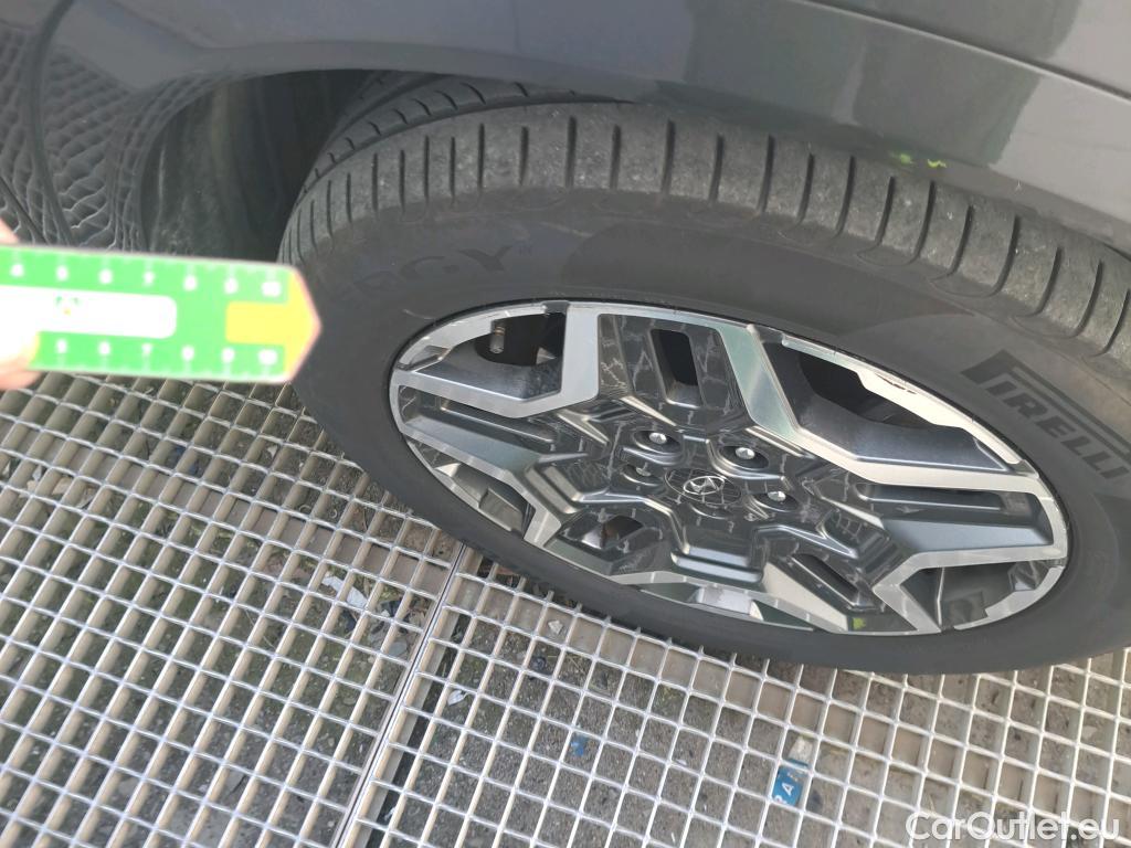  Hyundai  Santa Fe HYUNDAI  / 2021 / 5P / todoterreno 1.6 TGDi PHEV Style Auto 4x4 #5