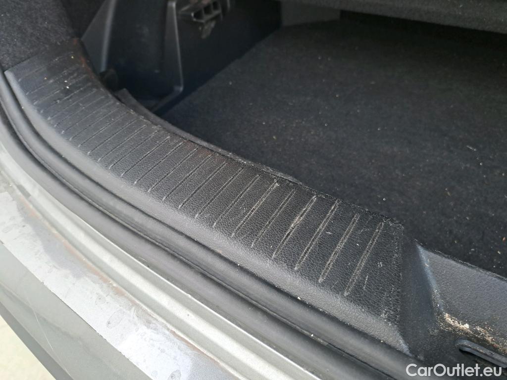  Nissan  Qashqai NISSAN  / 2021 / 5P / todoterreno DIG-T 103kW N-Connecta #36