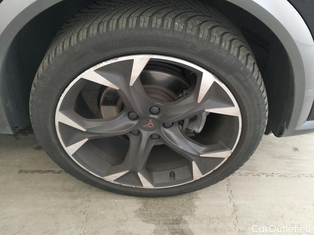  Cupra  Formentor CUPRA  / 2020 / 5P / todoterreno 1.5 TSI 110kW (150 CV) DSG #7