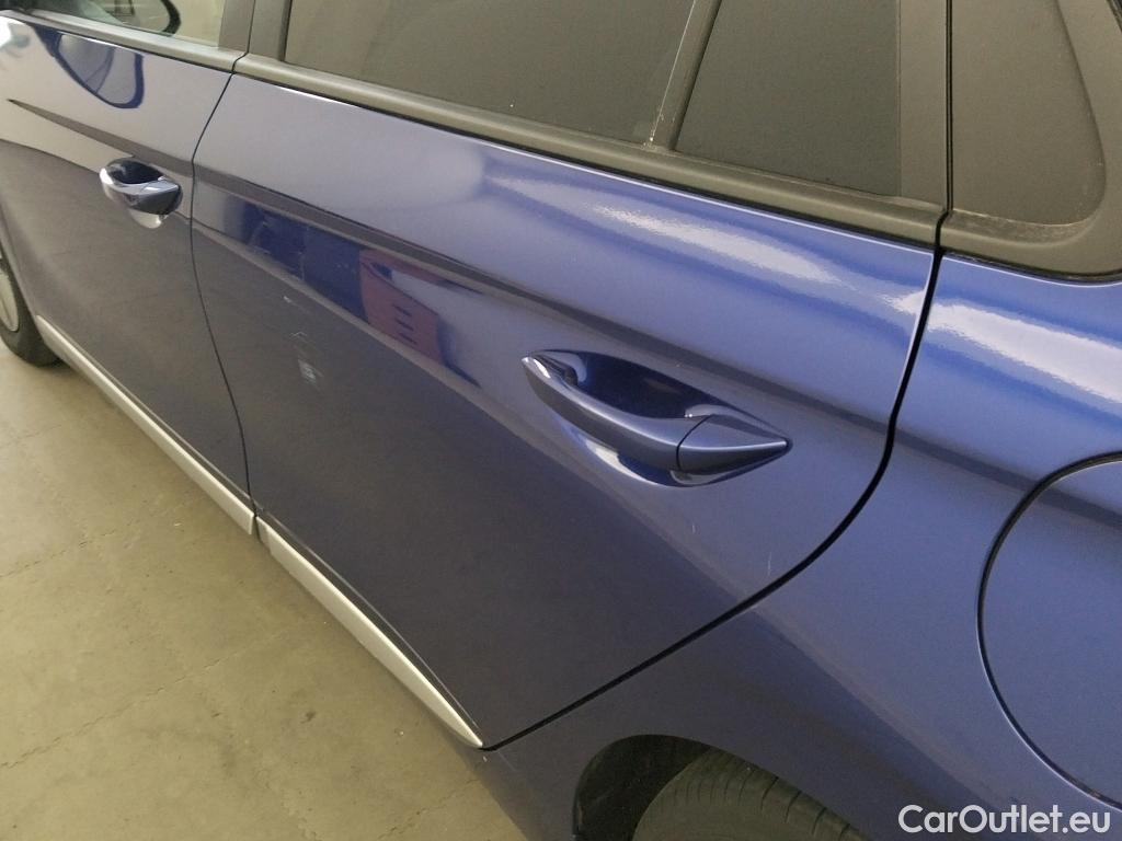  Hyundai   Ioniq HYUNDAI / 2019 / 5P / berlina con portón 1.6 GDI HEV Klass DCT #5