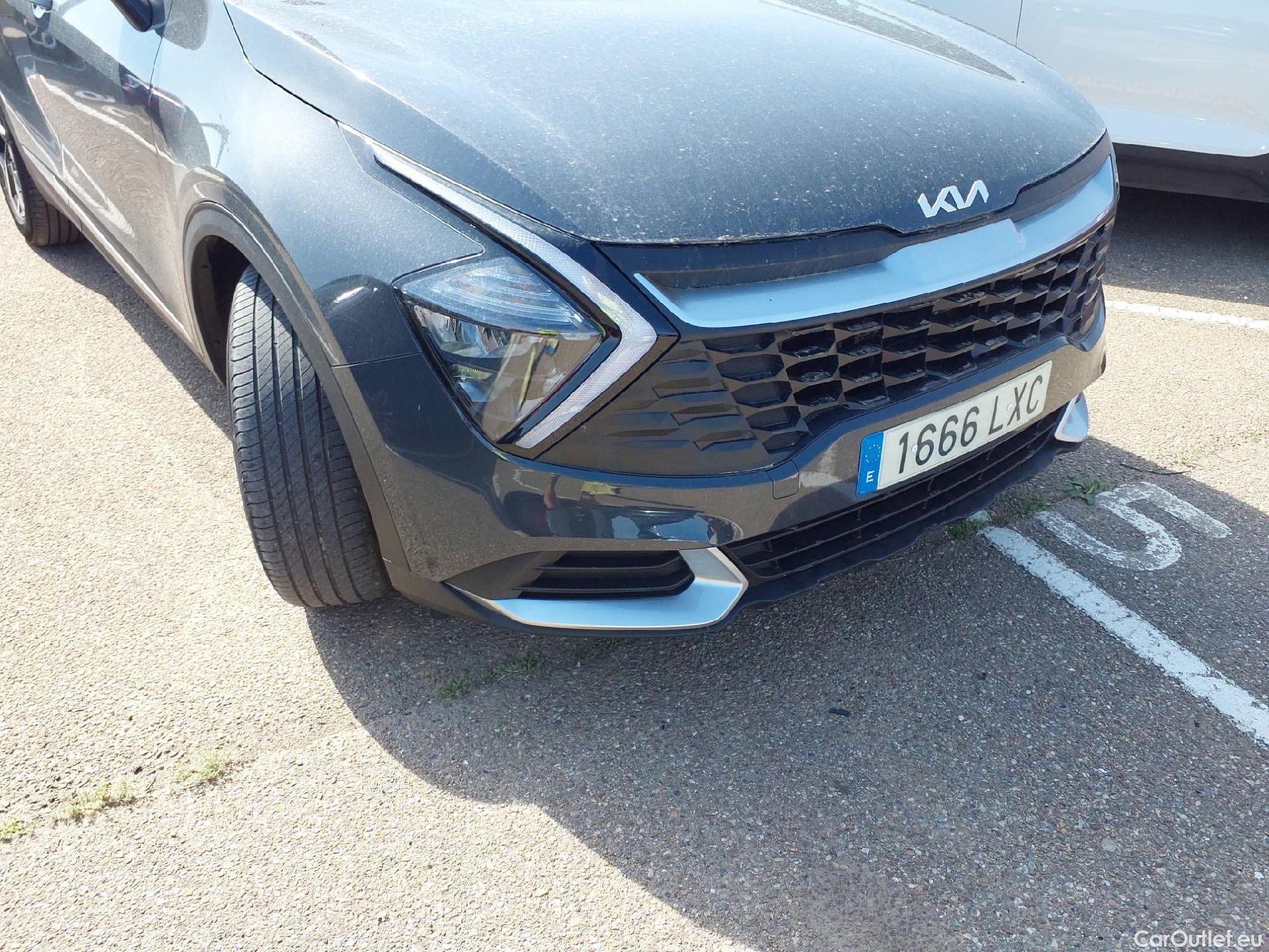 KIA  Sportage KIA  / 2022 / 5P / todoterreno 1.6 T-GDi 110kW (150CV) Concept 4x2 #9