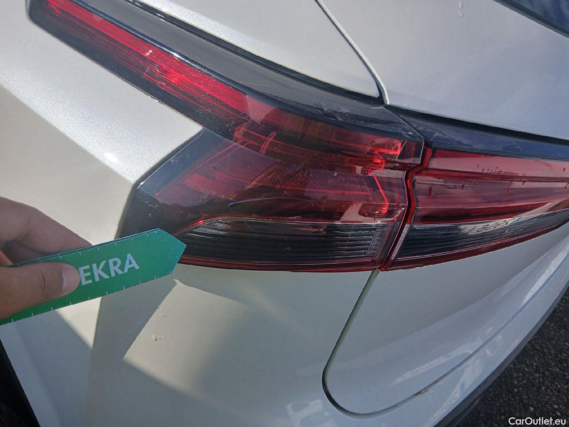  Nissan  Qashqai NISSAN  / 2021 / 5P / todoterreno DIG-T 116kW (158CV) mHEV Xtronic Acenta (AC2) #15