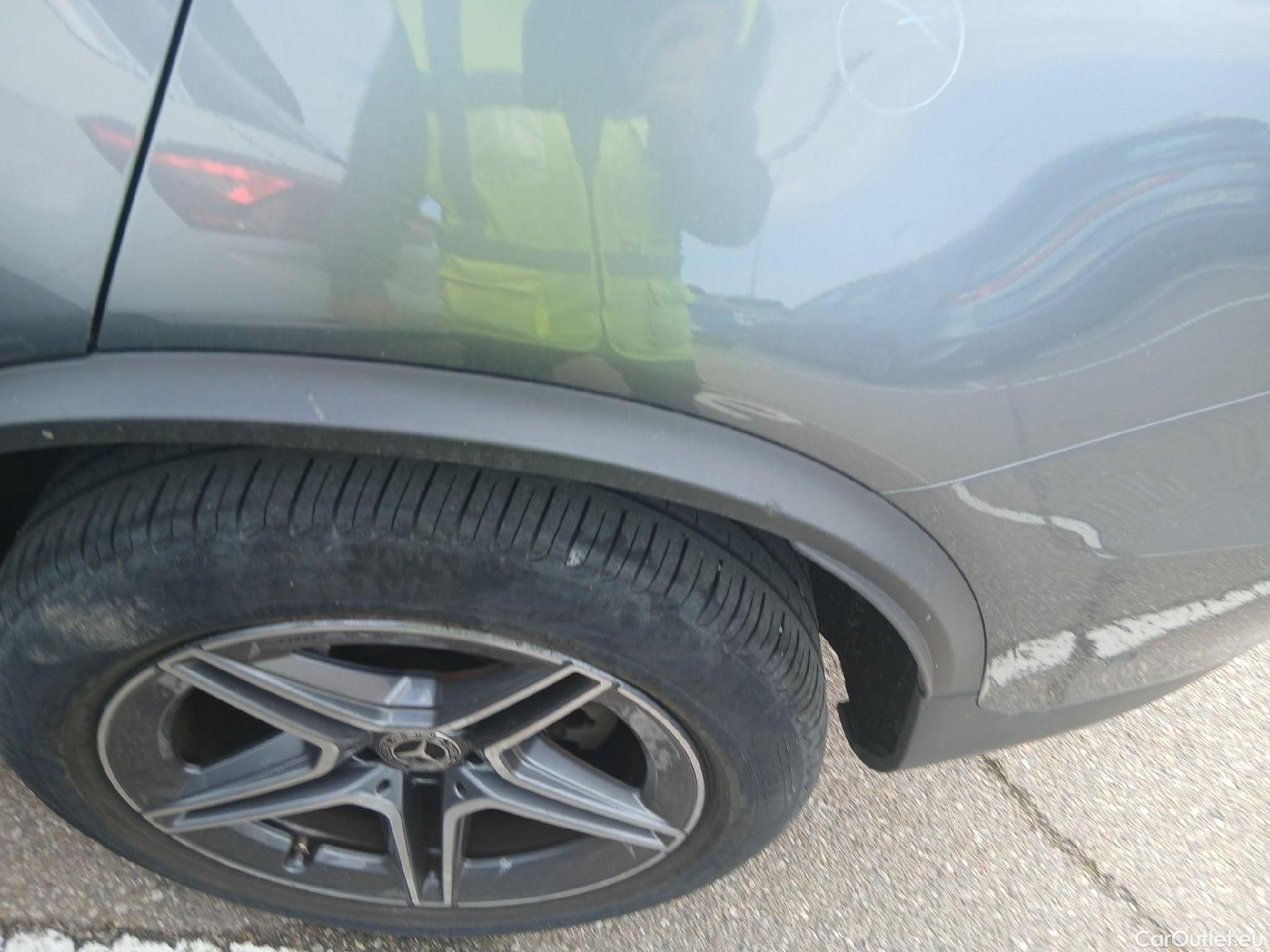  Mercedes  G-Klasee MERCEDES-BENZ GLC Coupé / 2019 / 5P / coupé GLC 300 e 4MATIC #23