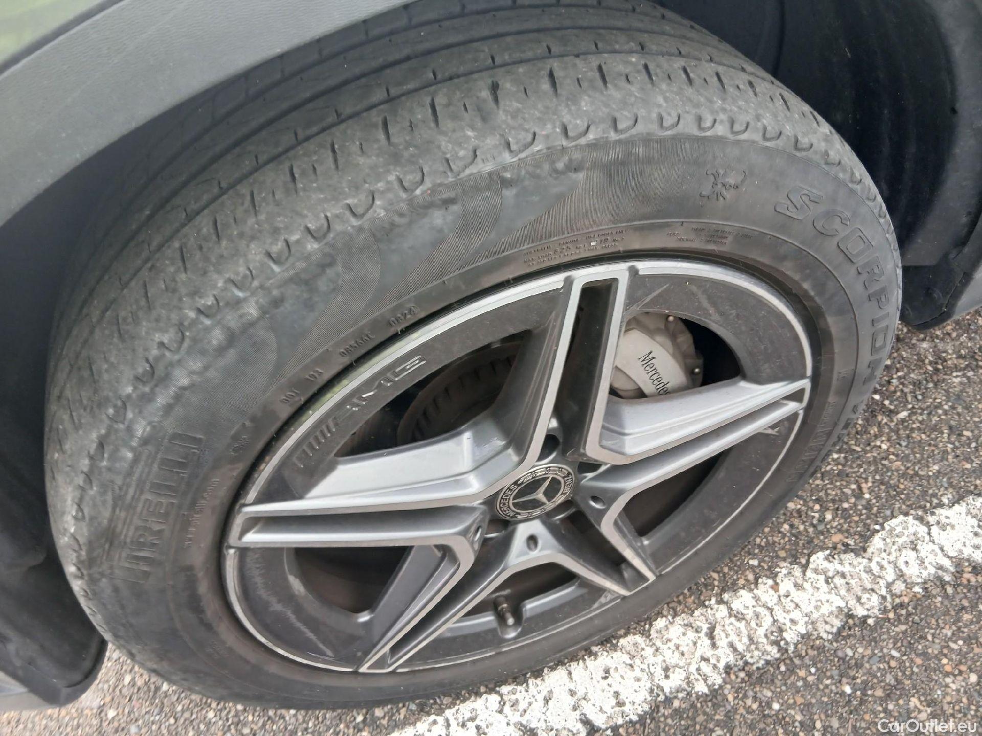  Mercedes  G-Klasee MERCEDES-BENZ GLC Coupé / 2019 / 5P / coupé GLC 300 e 4MATIC #1