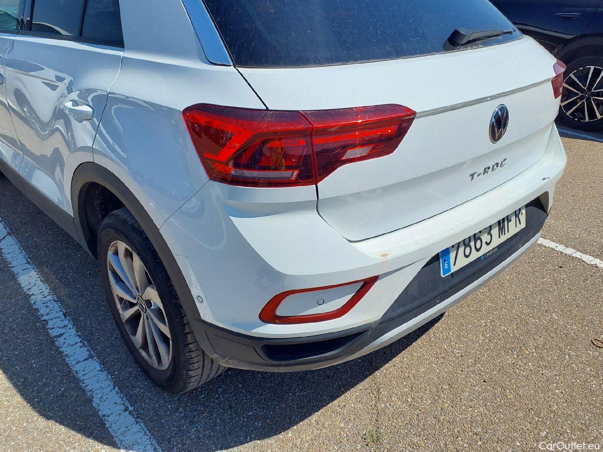  Volkswagen  T-ROC VOLKSWAGEN  / 2021 / 5P / todoterreno Life 2.0 TDI 110kW (150CV) DSG #9