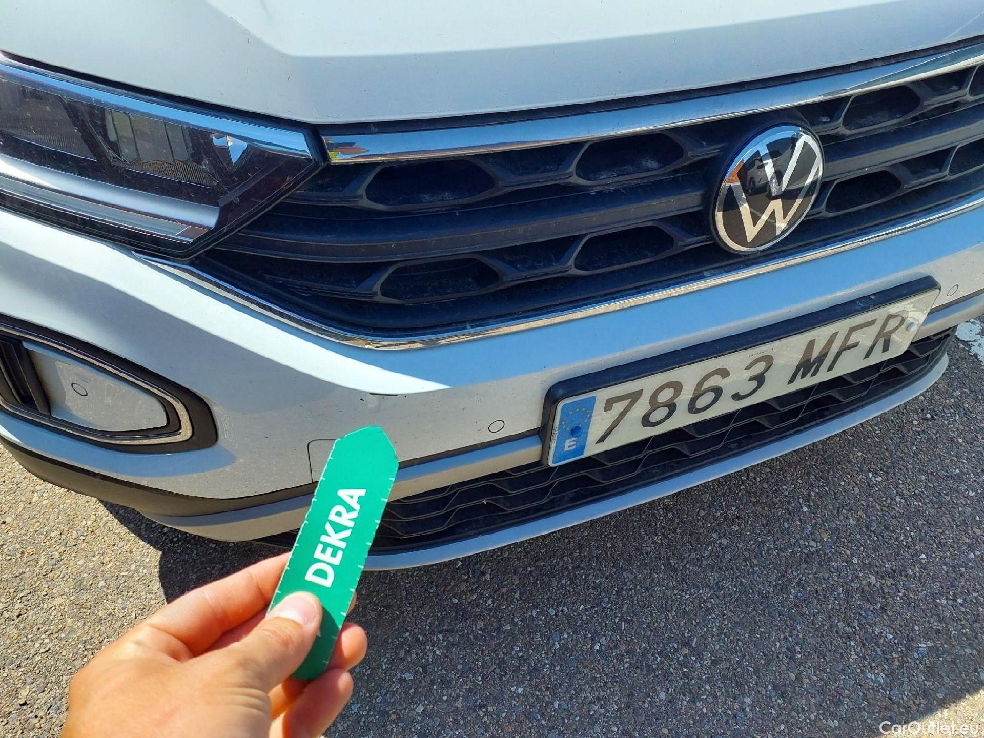  Volkswagen  T-ROC VOLKSWAGEN  / 2021 / 5P / todoterreno Life 2.0 TDI 110kW (150CV) DSG #3