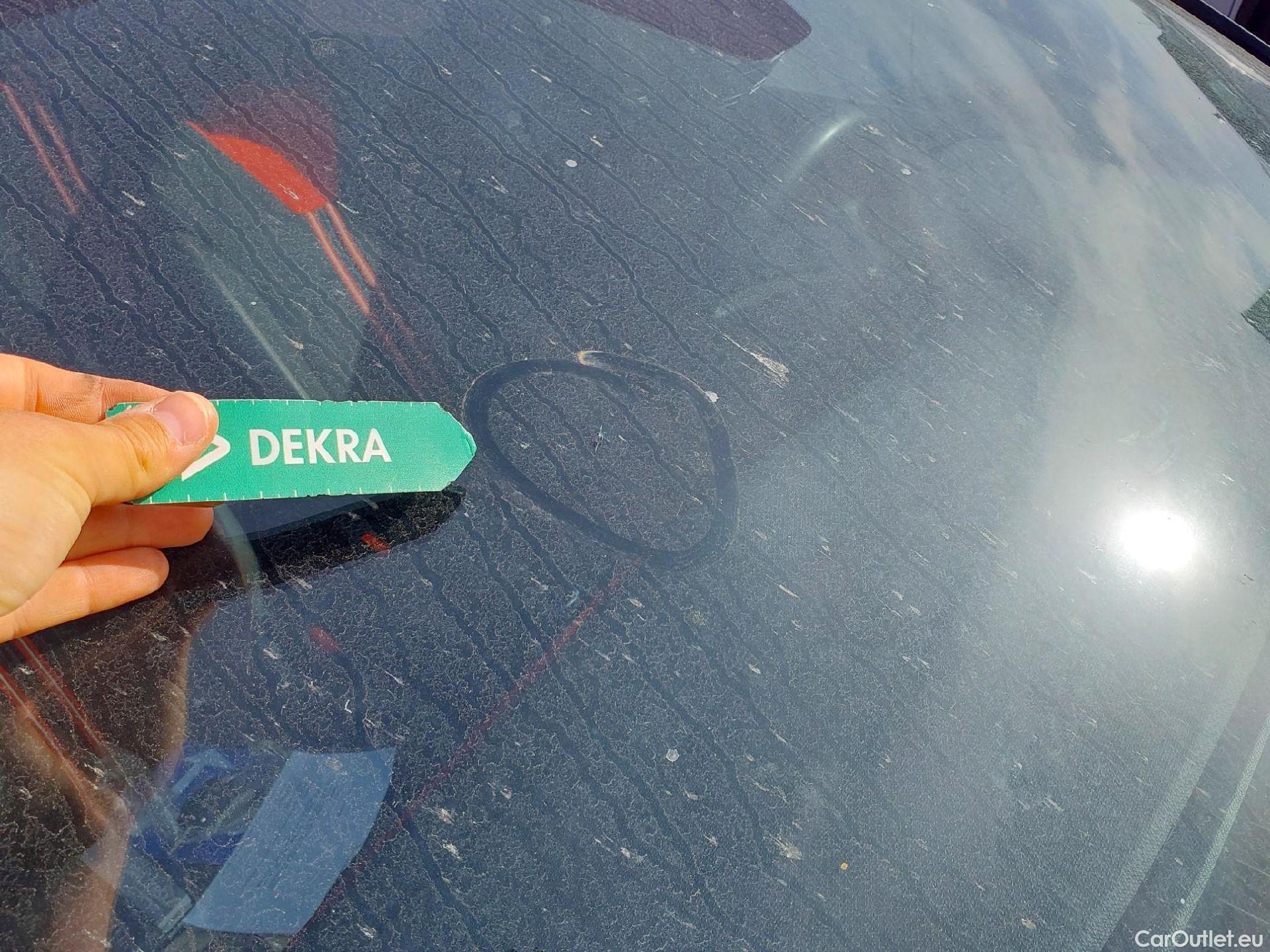  Opel  Corsa OPEL  / 2019 / 5P / berlina con portón 1.5D DT 74kW (100CV) GS #27