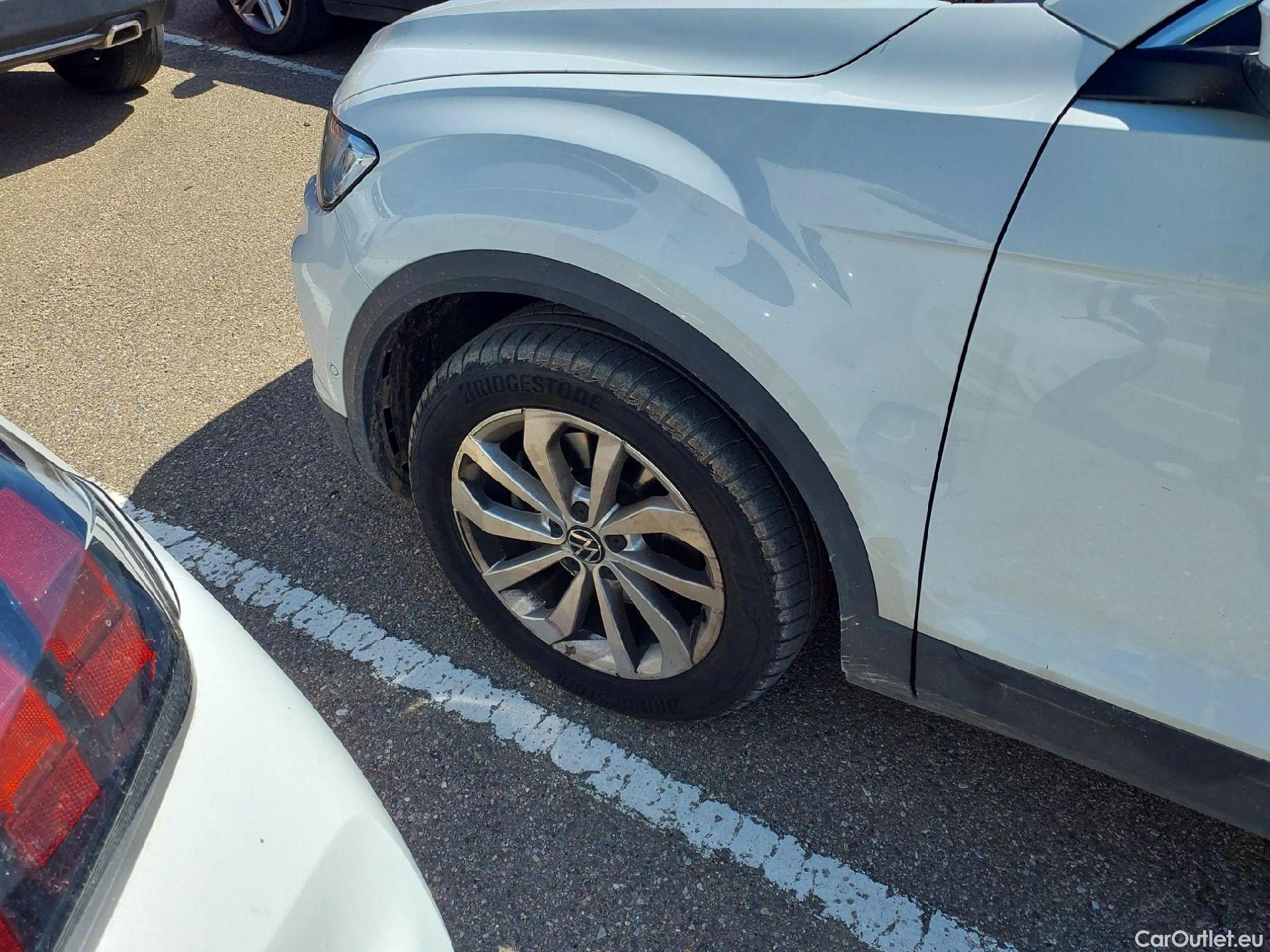  Volkswagen  T-ROC VOLKSWAGEN  / 2021 / 5P / todoterreno Life 2.0 TDI 110kW (150CV) DSG #5