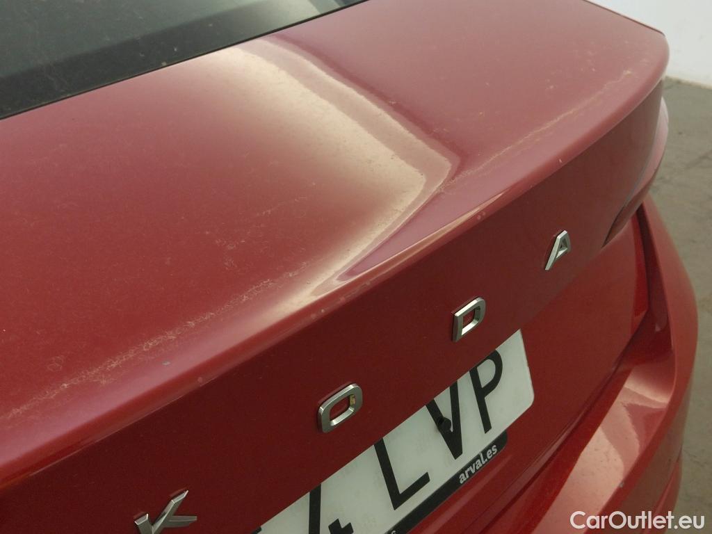  Skoda  Octavia SKODA  / 2020 / 5P / berlina con portón 2.0 TDI 85kW (115 CV) Manual Ambition #1