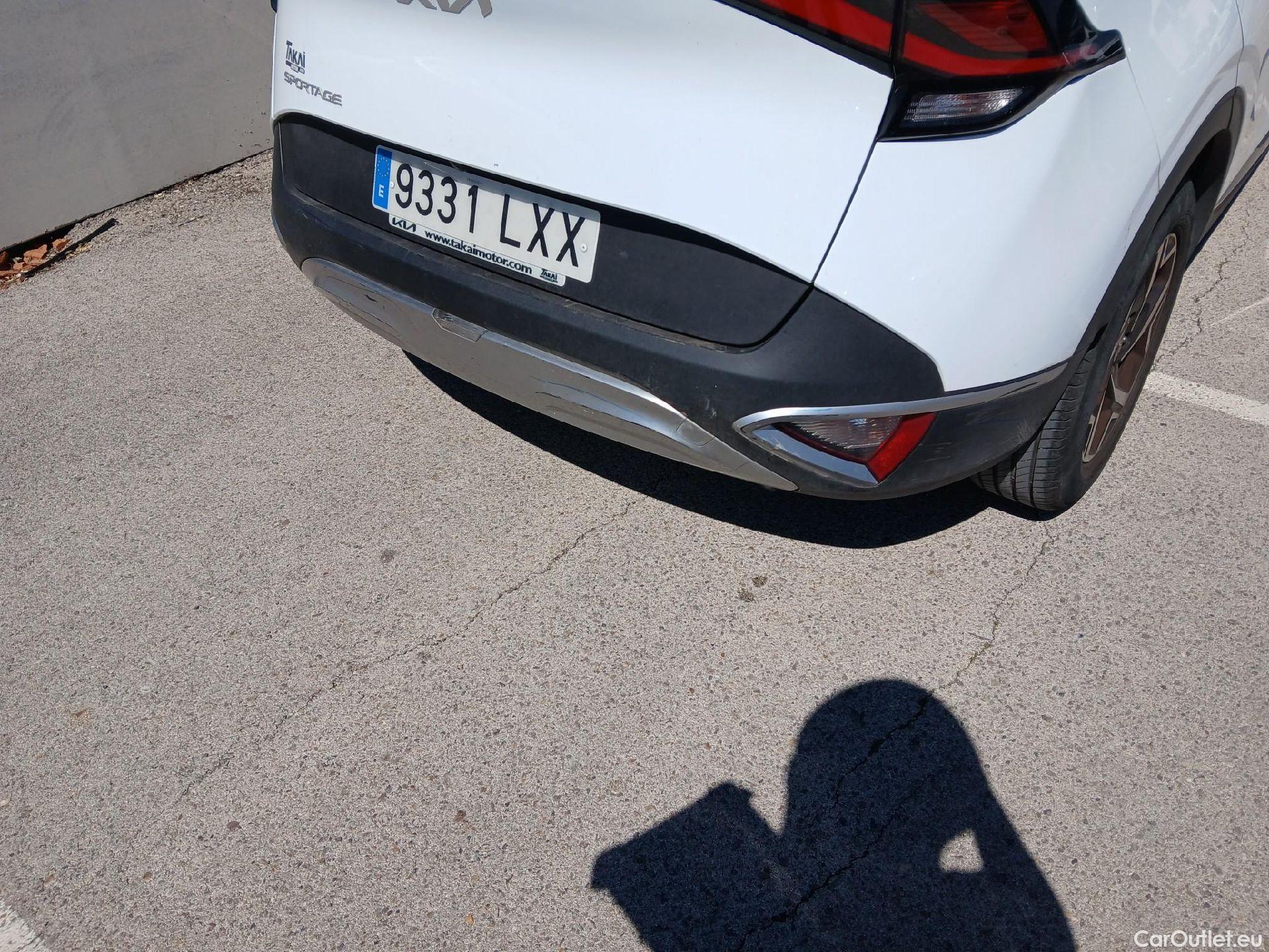  KIA  Sportage KIA  / 2022 / 5P / todoterreno 1.6 T-GDi 110kW (150CV) Concept 4x2 #21