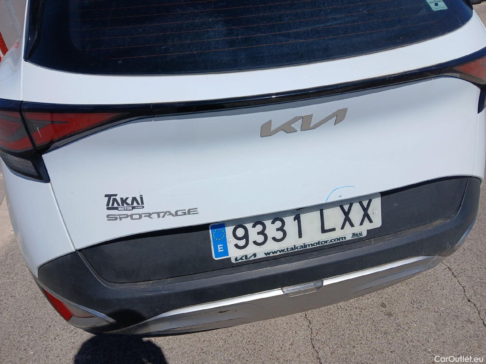  KIA  Sportage KIA  / 2022 / 5P / todoterreno 1.6 T-GDi 110kW (150CV) Concept 4x2 #30