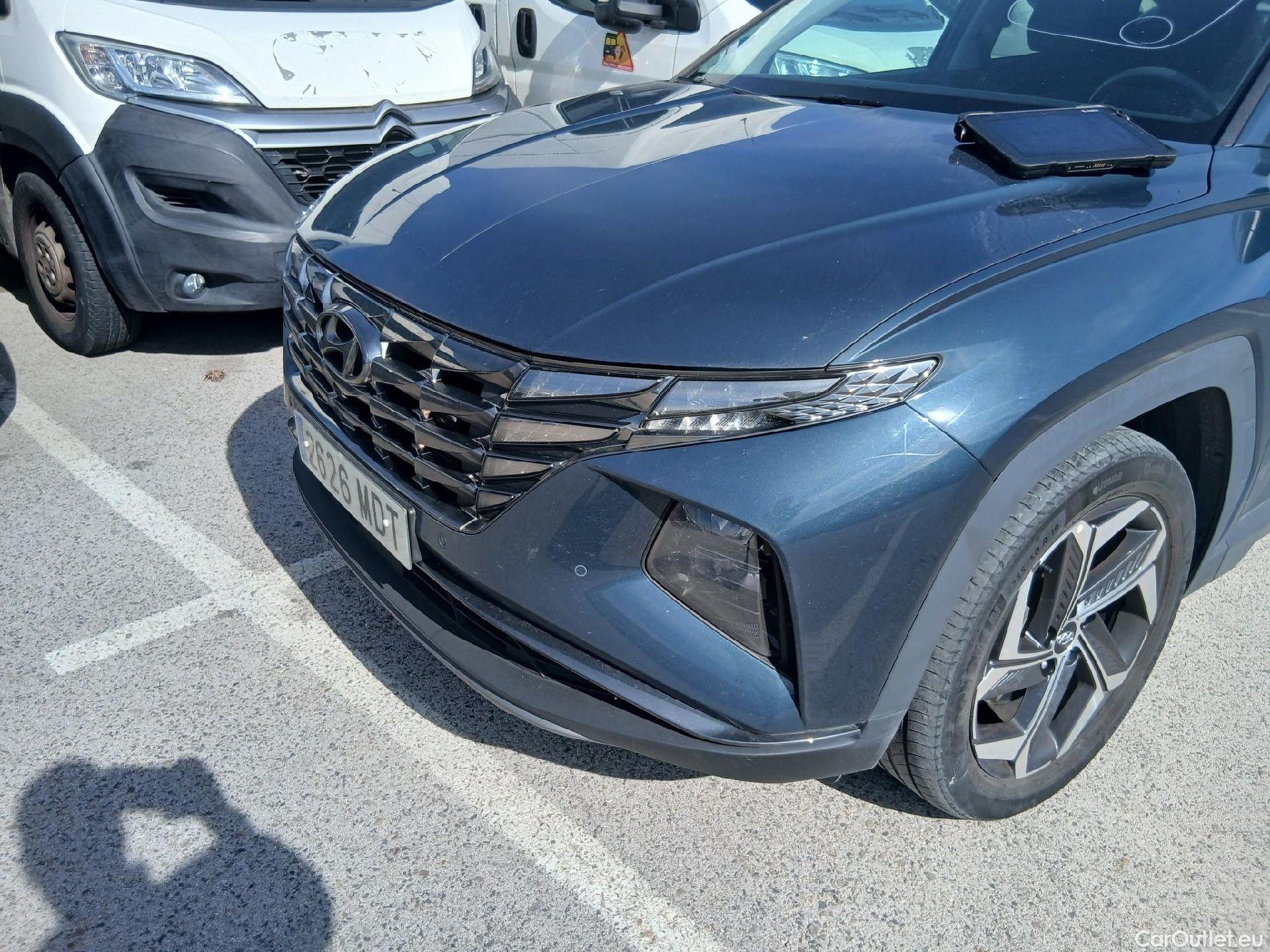  Hyundai  Tucson HYUNDAI  / 2020 / 5P / todoterreno 1.6 TGDI PHEV 195kW Tecno Sky Auto 4x4 #5