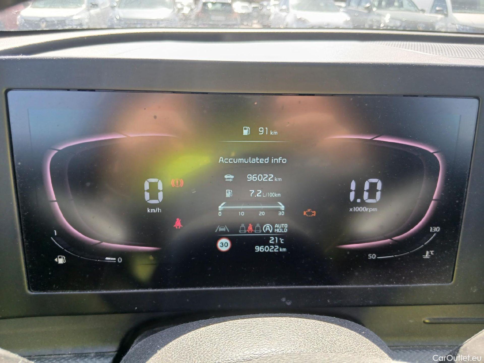  KIA  Sportage KIA  / 2022 / 5P / todoterreno 1.6 T-GDi 110kW (150CV) Concept 4x2 #1