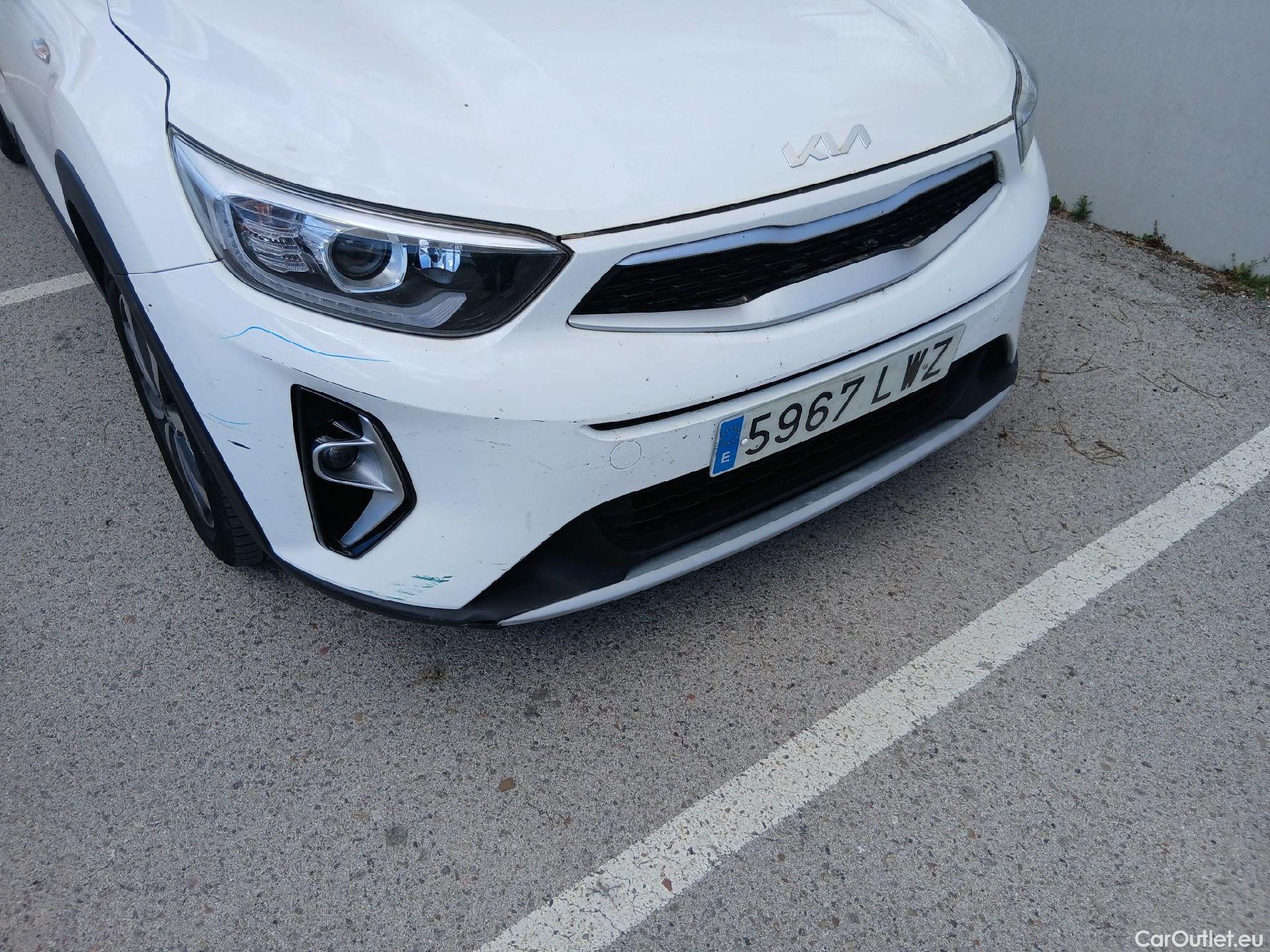  KIA  STONIC KIA  / 2017 / 5P / todoterreno 1.0 T-GDi 74kW (100CV) MHEV iMT Concept #2