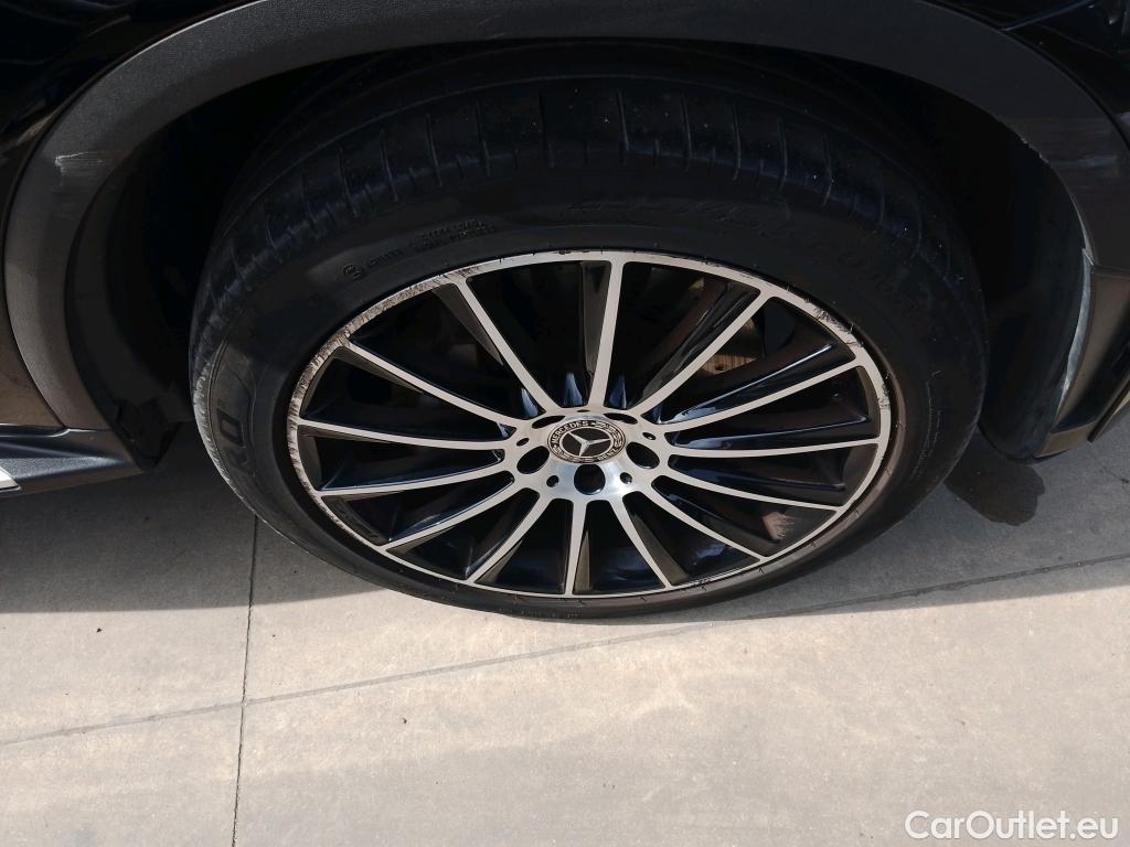  Mercedes  G-Klasee MERCEDES-BENZ GLC Coupé / 2019 / 5P / coupé GLC 300 e 4MATIC #13